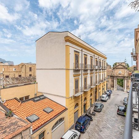 Stylish Apartment Near Piazza Magione By Wonderful Italy Palermo Eksteriør billede